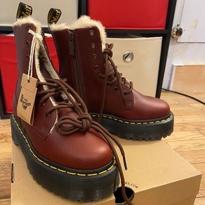 Dr. Martens JADON FAUX FUR LINED LUG SOLE PLATFORM BOOTS ABRUZZO US 6 New w/ Box